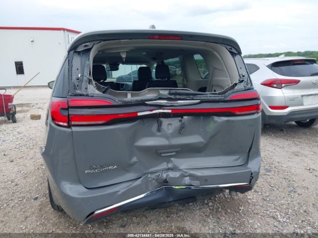2C4RC1BG8NR112881 Chrysler Pacifica Touring L