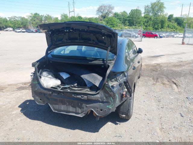 5NPD84LF5JH279418 Hyundai Elantra Value Edition