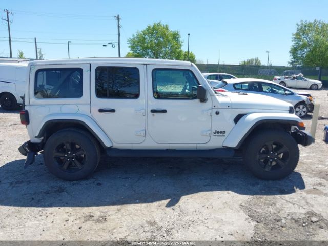 1C4HJXEN2MW528137 Jeep Wrangler Unlimited Sahara Altitude 4x4