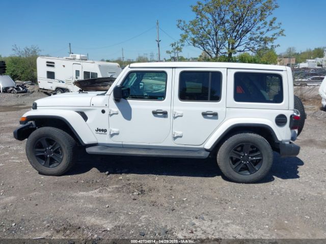1C4HJXEN2MW528137 Jeep Wrangler Unlimited Sahara Altitude 4x4