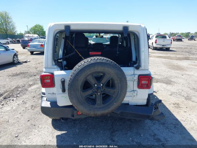 1C4HJXEN2MW528137 Jeep Wrangler Unlimited Sahara Altitude 4x4