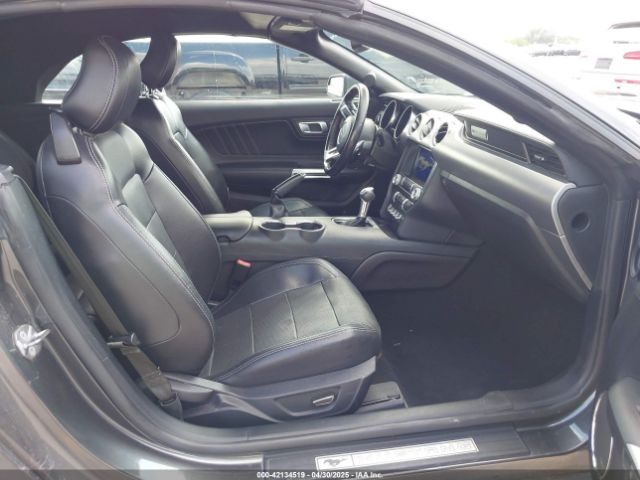2019 FORD MUSTANG 1FATP8UH4K5161454 Photo 4