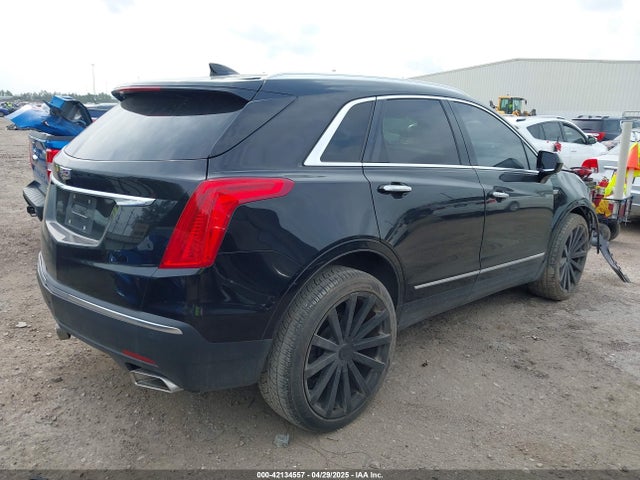 2017 CADILLAC XT5 1GYKNBRS7HZ132684 Photo 3