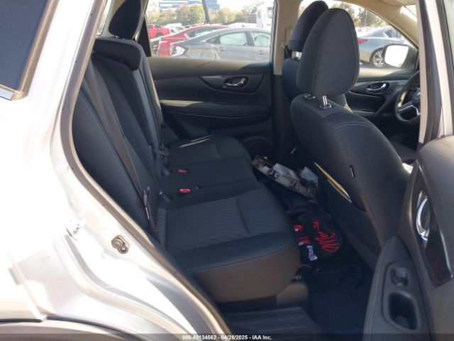 KNMAT2MV0HP554493 Nissan ROGUE S