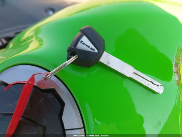 2024 KAWASAKI EX650 ML5EXEP12RDAC5042 Photo 10