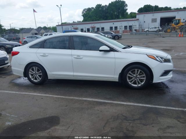 5NPE24AF7HH556136 Hyundai SONATA SE
