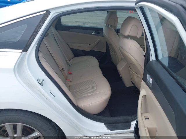 5NPE24AF7HH556136 Hyundai SONATA SE