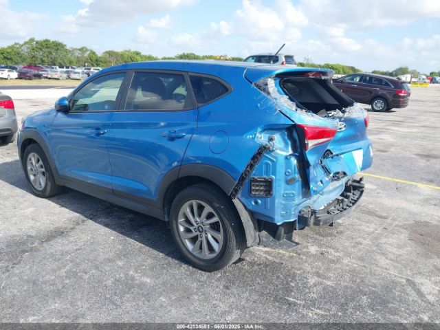 2018 HYUNDAI TUCSON KM8J23A48JU621431 Photo 2