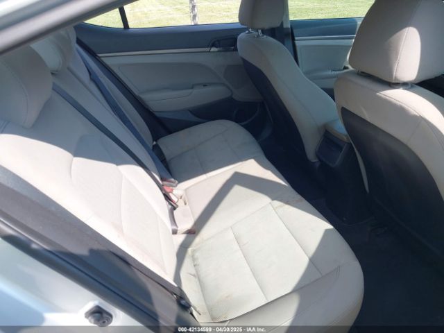5NPD74LF7HH136774 Hyundai ELANTRA SE