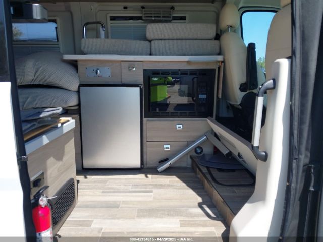 3C6MRVJG9ME541813 RAM Promaster 3500 Cargo Van High Roof 159 Wb Ext