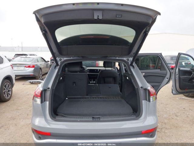 WA1L2BFZ7PP000646 Audi Q4 E-tron Premium Plus 50 Quattro