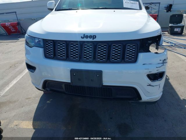 1C4RJEAG8KC698713 Jeep Grand Cherokee Altitude 4x2