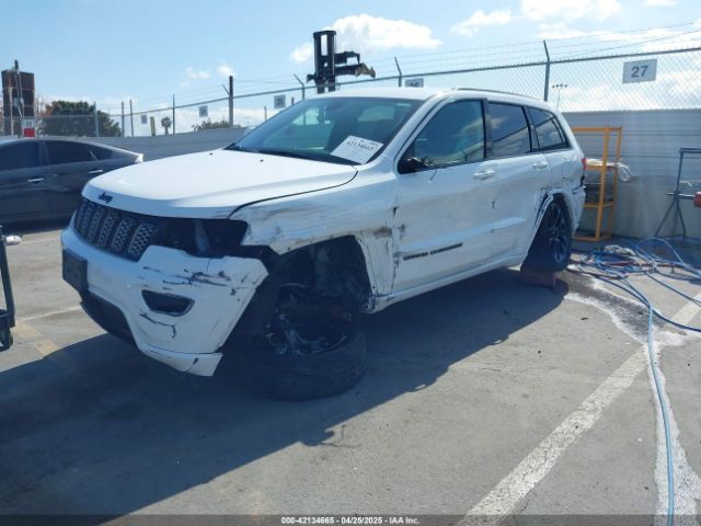 1C4RJEAG8KC698713 Jeep Grand Cherokee Altitude 4x2