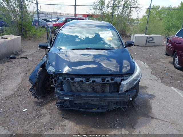 KIA gdi nu 2017 KNAFK5A8XH5667918 Image 11