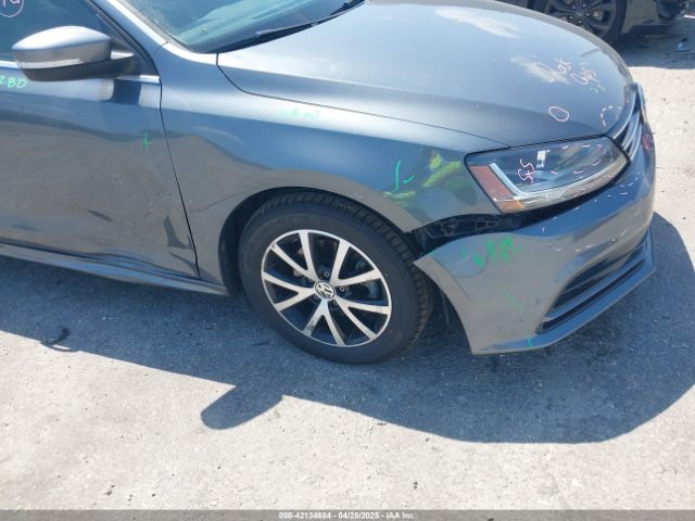 3VWDB7AJ0HM230218 Volkswagen Jetta 1.4t Se