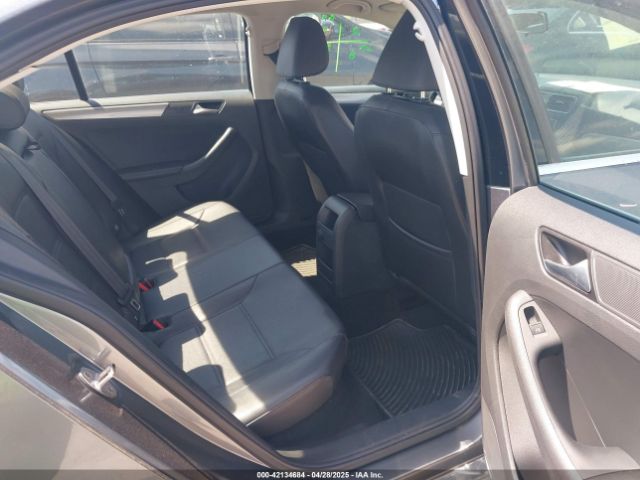 3VWDB7AJ0HM230218 Volkswagen Jetta 1.4t Se