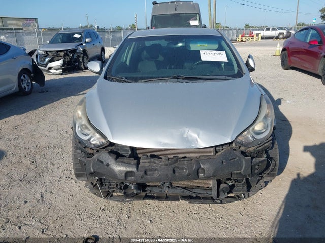 5NPDH4AE4FH610961 Hyundai Elantra Limited