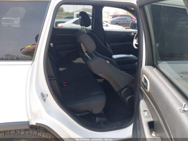 1C4RJFAG2FC838413 Jeep Grand Cherokee Laredo