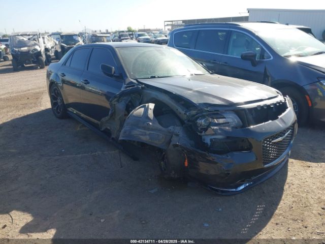 2019 CHRYSLER 300 2C3CCABG5KH562838