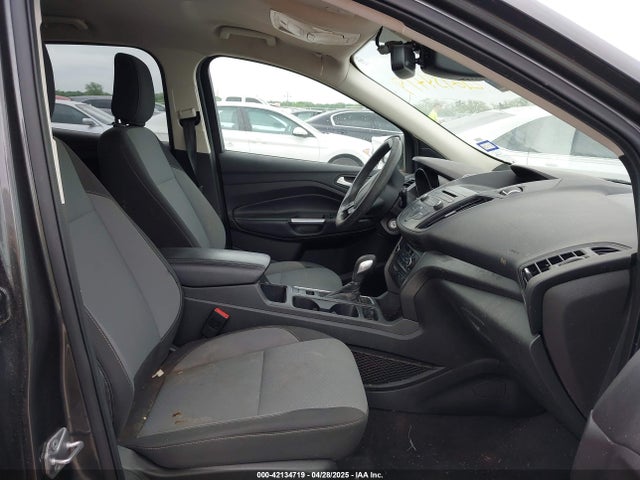 1FMCU0GD4JUD07607 Ford ESCAPE SE