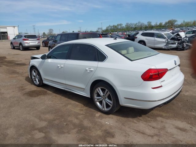 1VWAT7A38GC061082 Volkswagen Passat 1.8t R-line