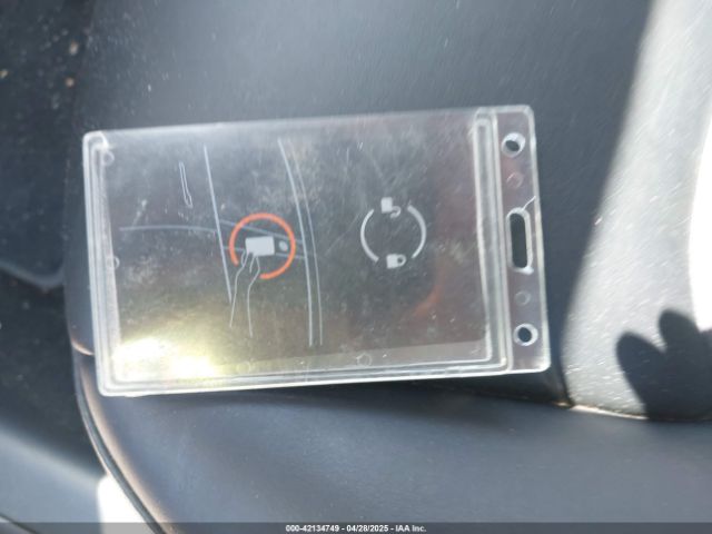 5YJ3E1EB3JF087779 Tesla Model 3 Long Range/performance