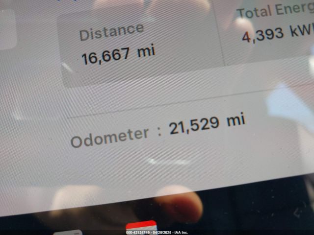 5YJ3E1EB3JF087779 Tesla Model 3 Long Range/performance