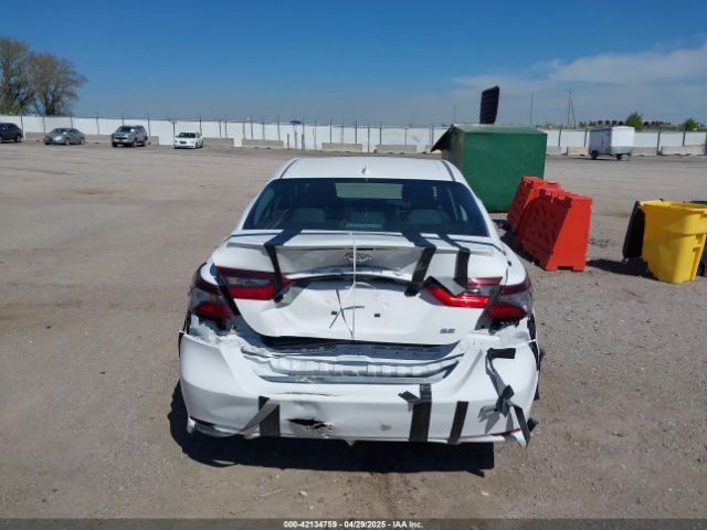 4T1G11AK4RU247587 Toyota CAMRY SE