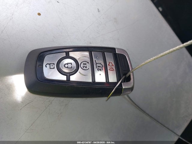 1FM5K7D88KGA87807 Ford EXPLORER XLT