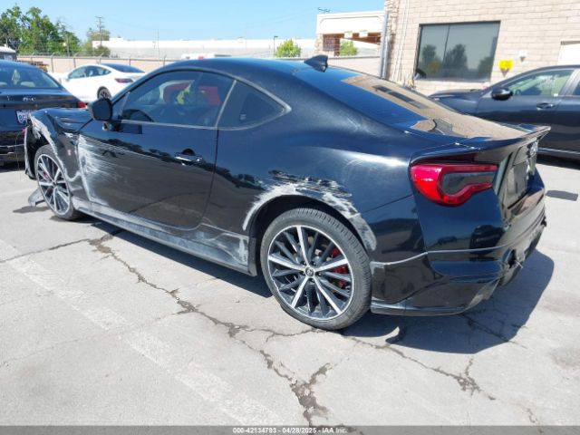 2019 TOYOTA 86 JF1ZNAE14K9702455 Photo 2