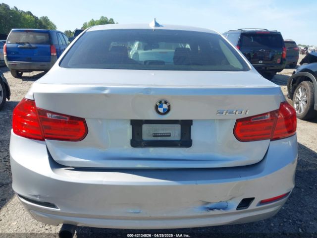WBA3B1G5XENS80886 BMW 320i
