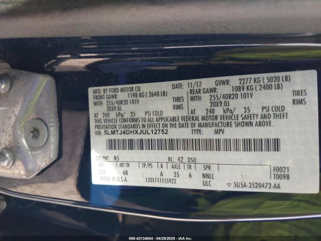 5LMTJ4DHXJUL12752 Lincoln Mkc Black Label