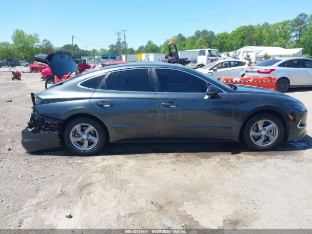 KMHL24JA3PA300248 Hyundai SONATA SE