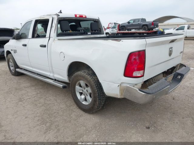 1C6RR7ST6NS153840 RAM 1500 Classic Tradesman  4x4 6'4 Box