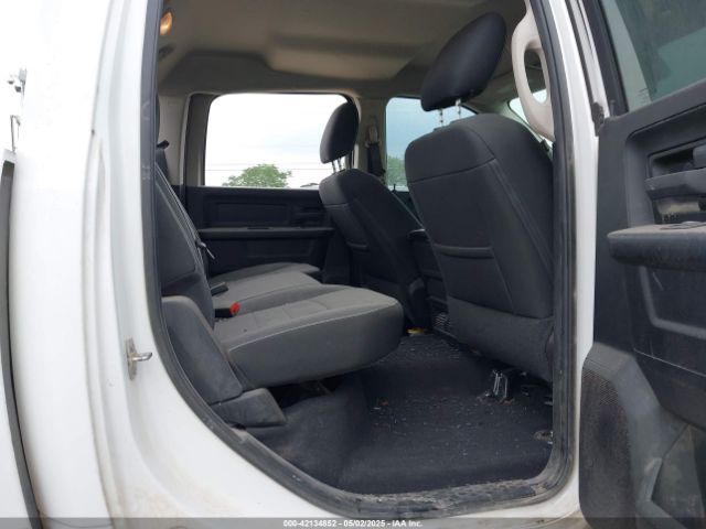 1C6RR7ST6NS153840 RAM 1500 Classic Tradesman  4x4 6'4 Box