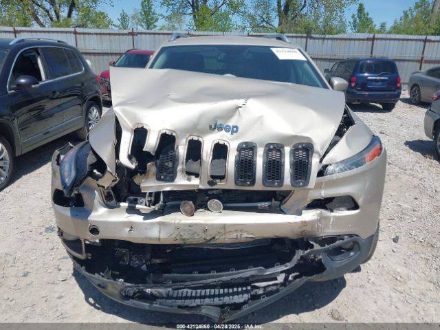1C4PJMCS9FW515567 Jeep Cherokee Latitude