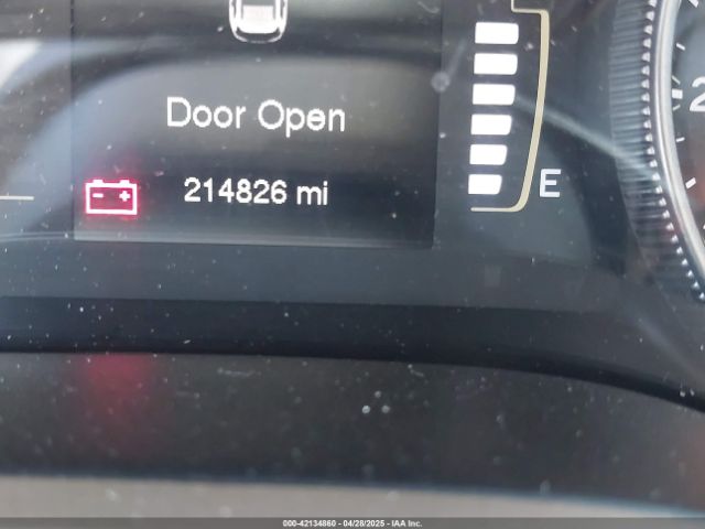 1C4PJMCS9FW515567 Jeep Cherokee Latitude