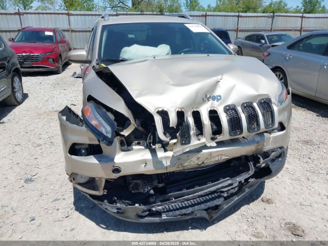 1C4PJMCS9FW515567 Jeep Cherokee Latitude