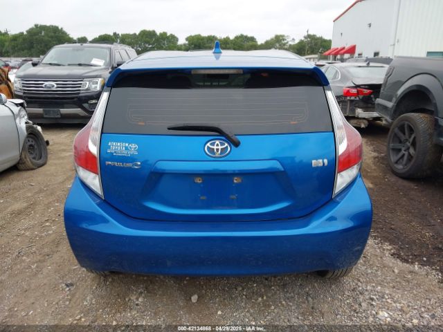 JTDKDTB33F1114292 Toyota Prius C Two