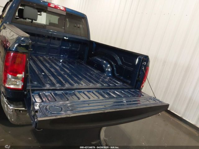 1C6RR7LT2KS638521 RAM 1500 Classic Big Horn  4x4 5'7 Box