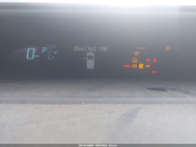 JTDKDTB31E1563677 Toyota Prius C One