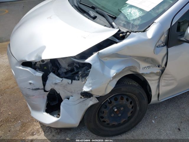 2012 TOYOTA PRIUS C JTDKDTB34C1020949 Photo 5