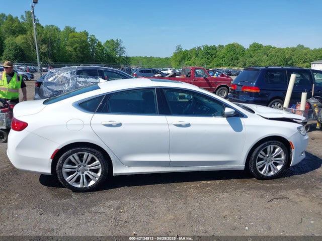 Chrysler 200 Limited 2015 1C3CCCAB2FN662376 Image 13
