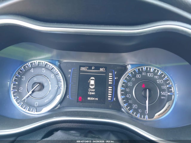 Chrysler 200 Limited 2015 1C3CCCAB2FN662376 Image 7