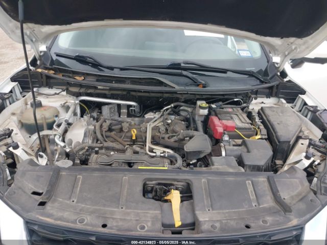 5N1AT3BB4MC817550 Nissan Rogue Sv Intelligent Awd