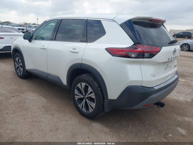 5N1AT3BB4MC817550 Nissan Rogue Sv Intelligent Awd
