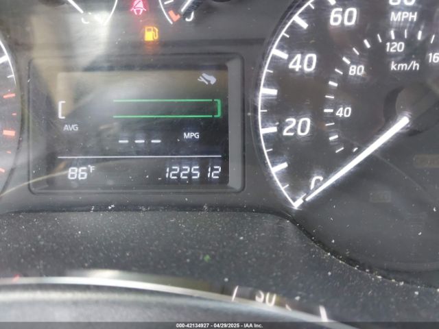 3N1AB7AP7HY383085 Nissan SENTRA S