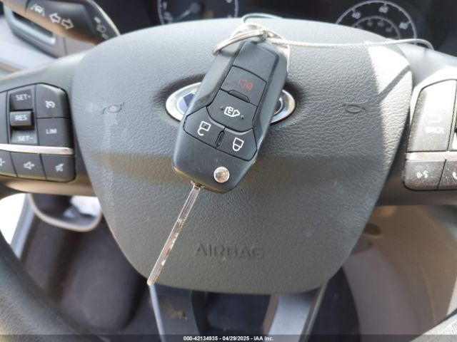 1FBAX2Y88RKA15681 Ford Transit-350 Passenger Van Xlt
