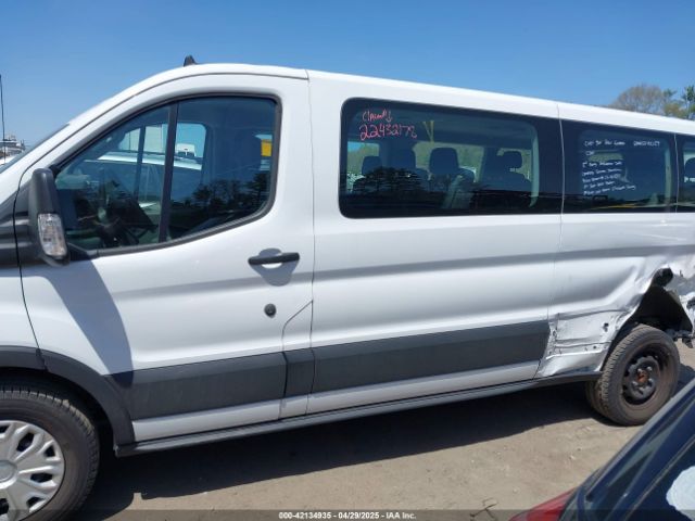 1FBAX2Y88RKA15681 Ford Transit-350 Passenger Van Xlt