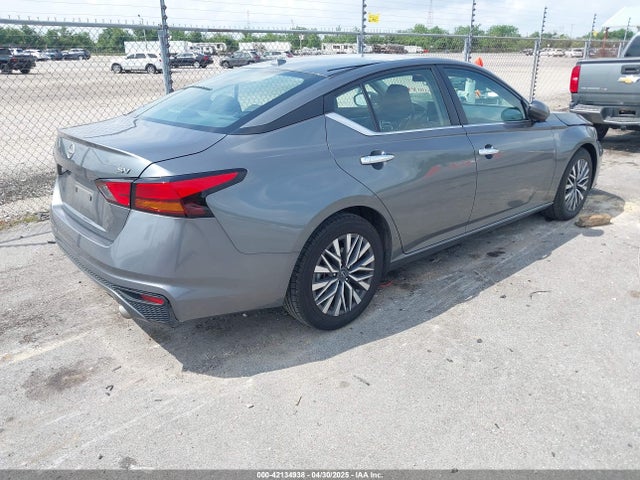 1N4BL4DV9PN366815 Nissan Altima Sv Fwd